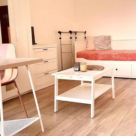 Апартаменты Cosy A Juan Les Pins