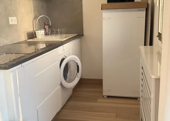 Cosy A Juan Les Pins